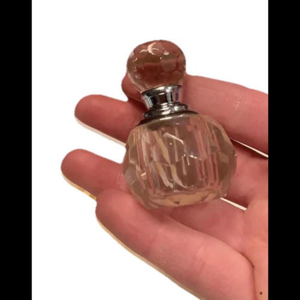🌼Mini Pink / Silver Tone Perfume Bottle Decoration For Dabbing On Pouch